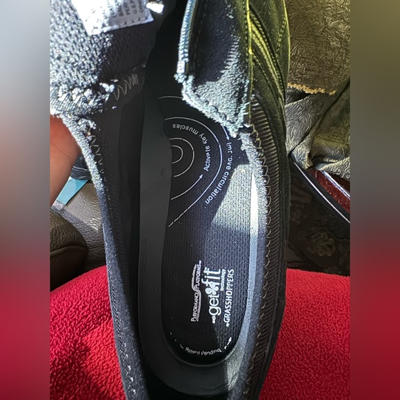 Get Fit Grasshoppers Shoes, New Never Worn - Picture 3 of 3